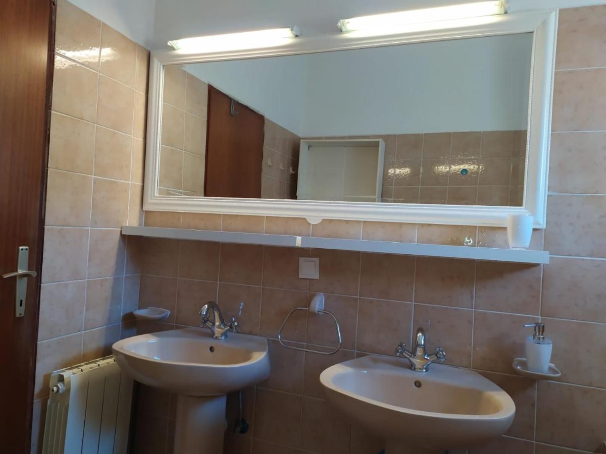 Apartman Andela ポドゥゴラ エクステリア 写真